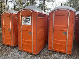 Best Portable Restroom Servicing (Cleaning and Restocking)  in Hutchins, TX